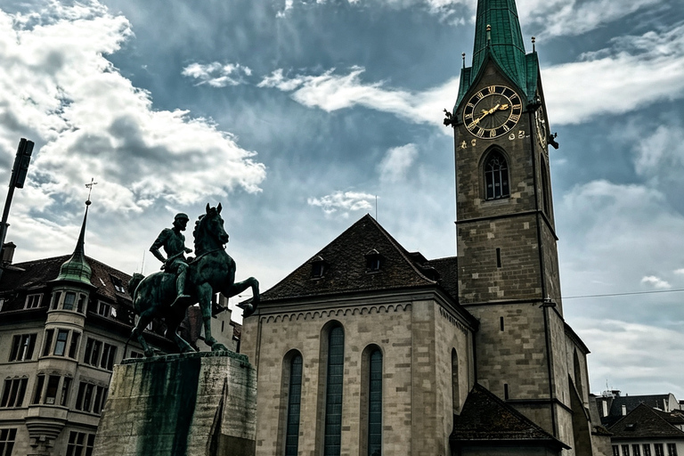 Zurich Old Town: From Roman Fort to Global Finance