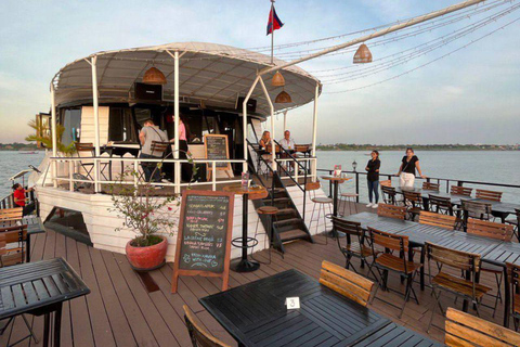 Phnom Penh: Mekong River by Big Private Cruise Phnom Penh: Mekong River by Big Private Cruise 3 hour