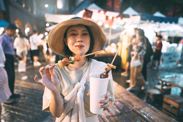 Ubud: Gianyar Night Market Food Tour with up to 17+ Tastings Tour with Transfer from Central Ubud