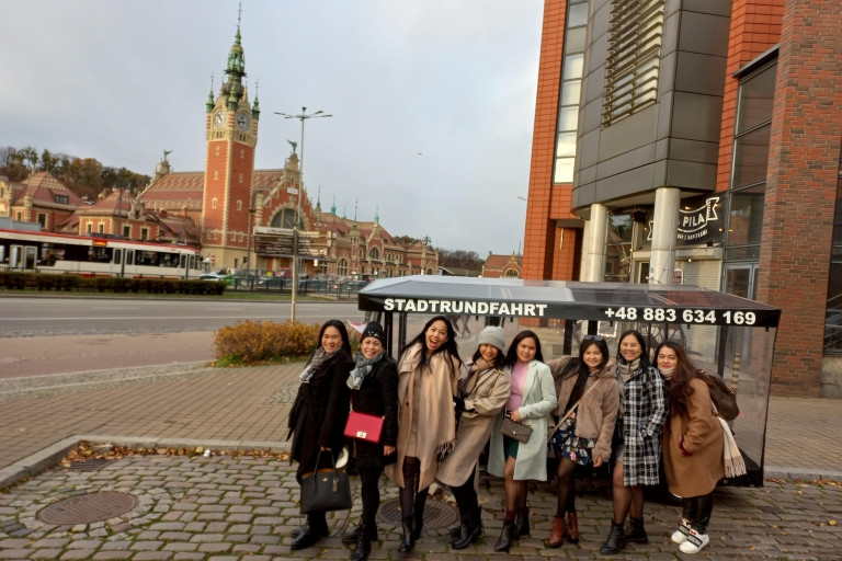 Gdańsk: Prywatna wycieczka po mieście wózkiem elektrycznym z przewodnikiem na żywoGdańsk: Zwiedzanie miasta z przewodnikiem w języku angielskim na żywo wózkiem elektrycznym