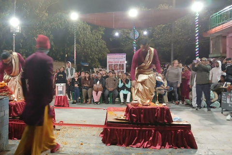 Pokhara: Aarati ceremonie in Tal Barahi tempel met gids