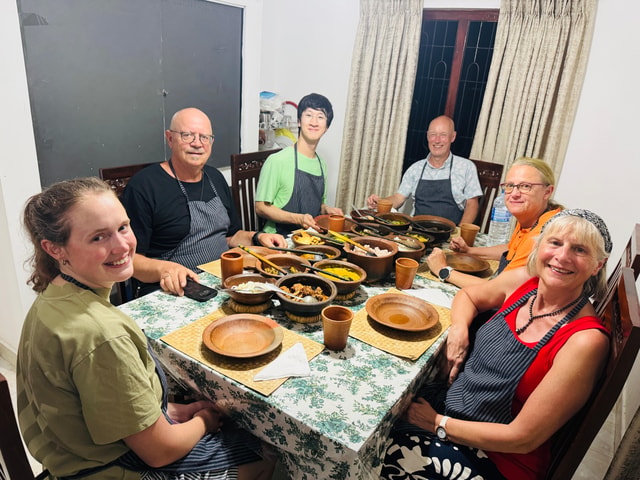 Cooking Class in Sri Lanka with Local Family at House