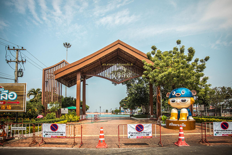 Pattaya Bites Food Tour with 14+ Tastings