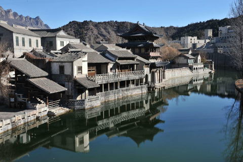 Beijing Gubei Water Town Tickets und andere OptionenGubei Wasserstadt und Simatai Mauer Tour mit privatem Transfer