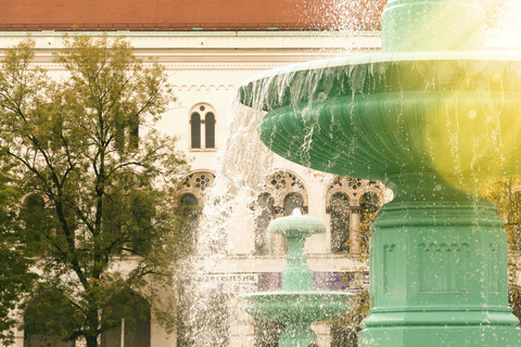 Munich: Romantic Vintage Car Tour! Highlights & Secrets, including a guide Munich: Romantic Vintage Car Tour! Highlights & secrets, including a guide