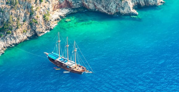 Oludeniz: Butterfly Valley, St. Nicholas Island incl. Lunch