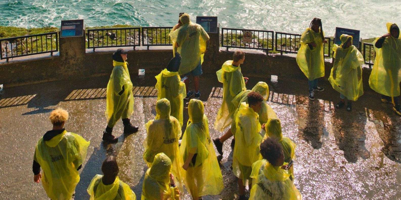 Toronto: Niagara Falls Tour, Boat & Journey Behind the Falls
