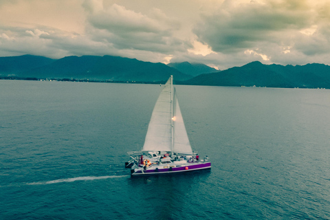 Gili Sailing Experience: Half-Day Sail & Sunset Cruise Gili Sailing Escapade