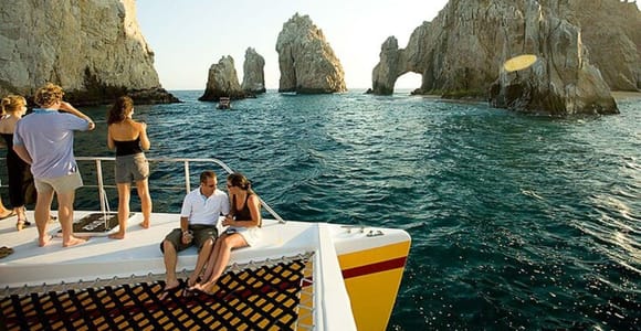 Los Cabos: Jazz & Wine Sunset Catamaran Cruise