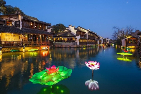 Shanghai: Wuzhen & Xitang Water Towns Private Day Trip