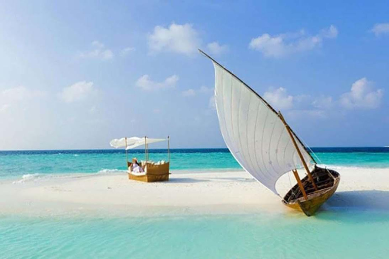 Zanzibar: Prison Island & Nakupenda Sandbank Tour with Lunch