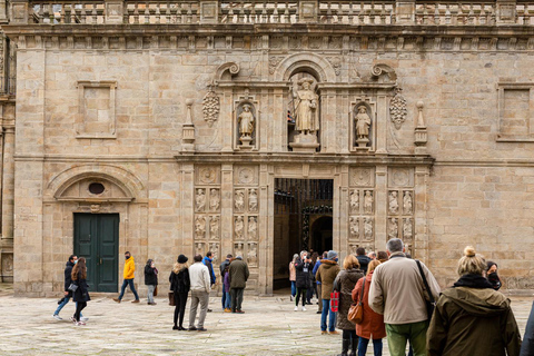 Santiago de Compostela & Vigo: Full-Day Tour from Porto