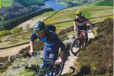 Sheffield: Family Bike Rental, Peak District, Trails & more