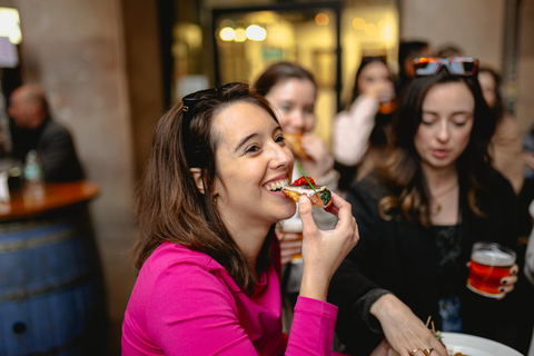 Barcelona: El Born Food Walking Tour with Tapas and Drinks