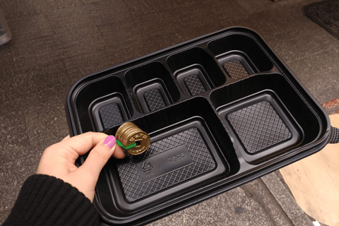 Gyeongbok-gung and Seochon walking tour with coin lunchbox Gyeongbok-gung & Seochon Walking Tour (Hanbok Experience)