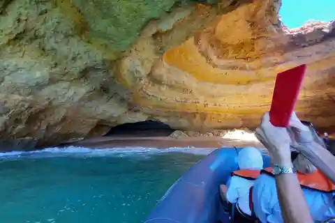 Lisbonne : Circuit sur la côte de l'Algarve avec excursion en bateau vers les grottes