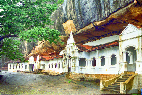 3-Day Private Tour: Sigiriya, Dambulla, Ella With Train Tour