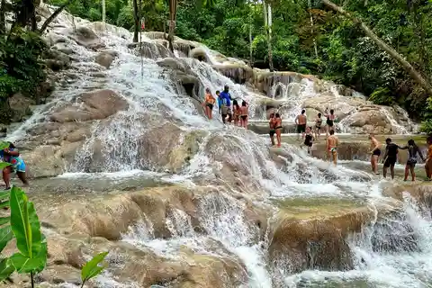 De Ocho Rios / Runaway Bay: Viagem de 1 dia a Dunn's River Falls