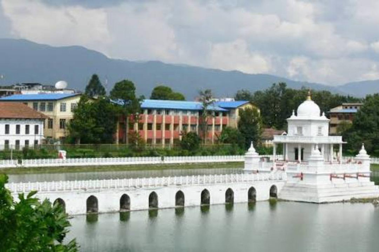 Kathmandu Walking Tour: Hidden Gems & Local Markets