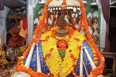 OVERNACHTEN IN AYODHYA VANUIT VARANASI