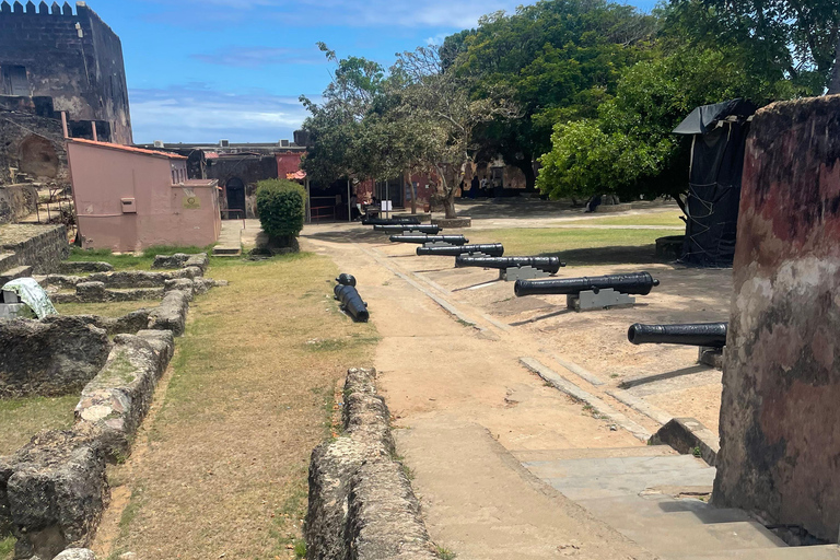 Mombasa :Full Day Guided City tour and Cultural Village