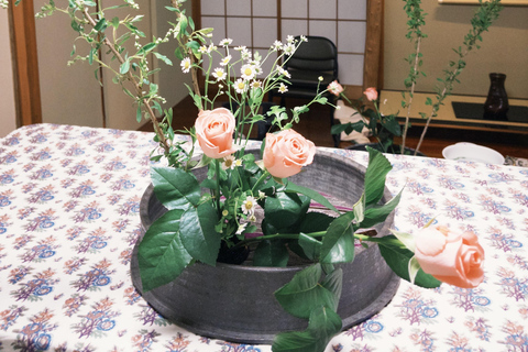 Kanazawa: Ikebana Workshop with Kimono Option (Location B) Ikebana Workshop (Option A) Kyū Takamine-ke