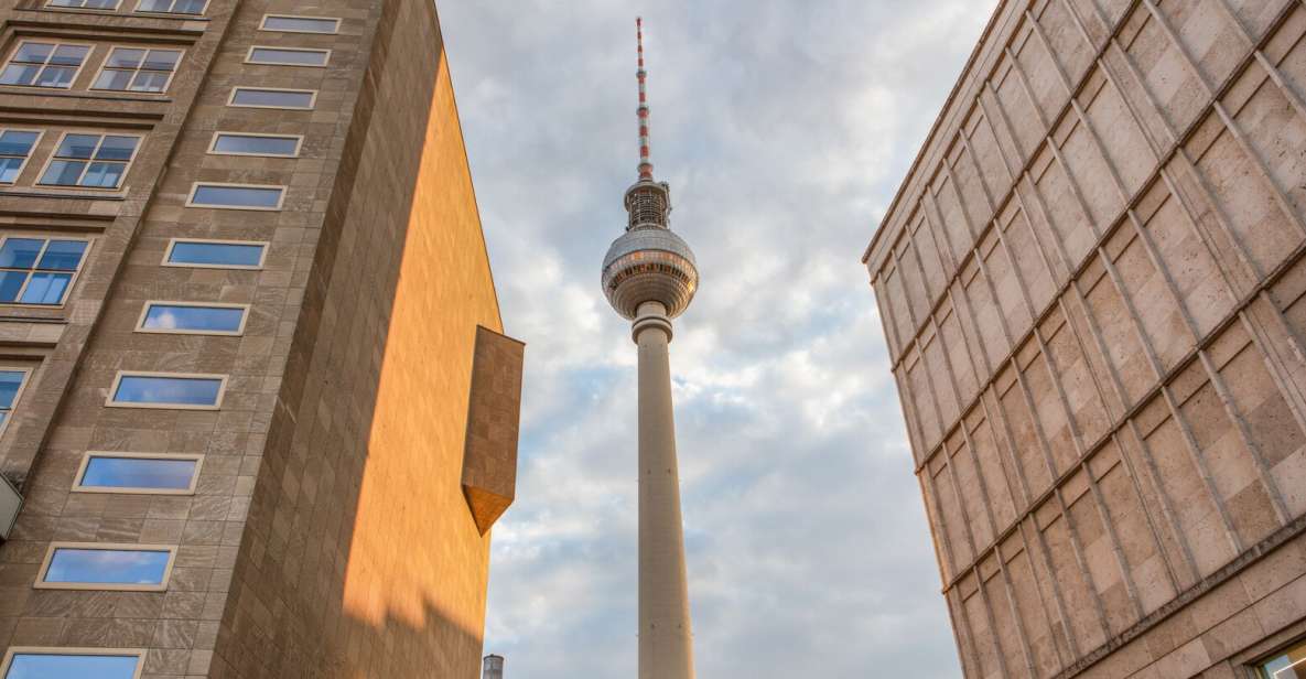TV-tårnet i Berlin: Billet inkl. vinduesbord restauranten