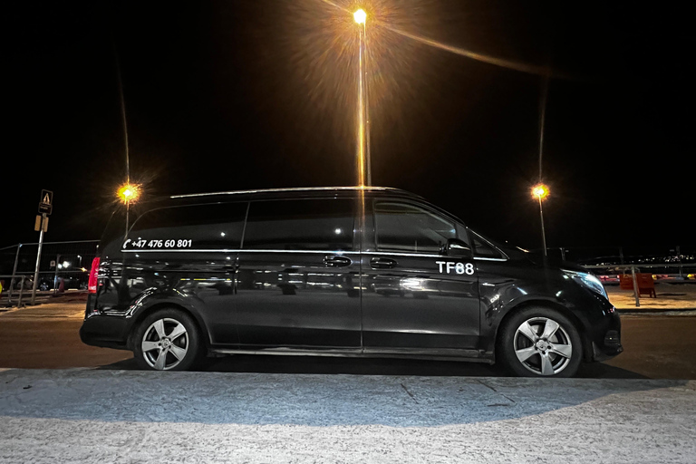 Tromsø: Trasferimento in minivan di 1 viaggio dalla città/aeroportoAll&#039;aeroporto (auto per 7 persone)