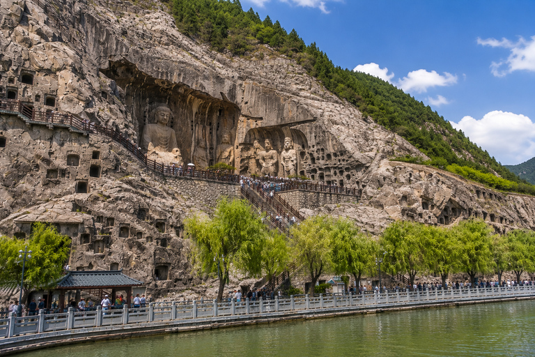 From Zhengzhou: Longmen Grottoes & Guanlin Day Trip Transfer, Entrance Ticket & Chinese-Speaking Guide