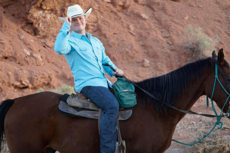 Henderson: excursion à cheval dans le désert avec petit-déjeunerLas Vegas : balade à cheval avec petit-déjeuner