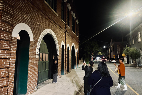 Charleston: Drunk History & Haunt Jaunt - Haunted Pub Crawl Charleston: Haunted Pub Crawl with 3 Stops