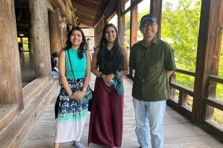 Hiroshima : visite privée à pied sur mesureHiroshima : visite privée à pied