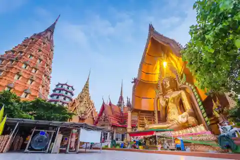 Kanchanaburi: Custom Tour from Bangkok