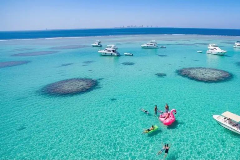 Jeddah: Bayada Boat & Snorkeling Adventure