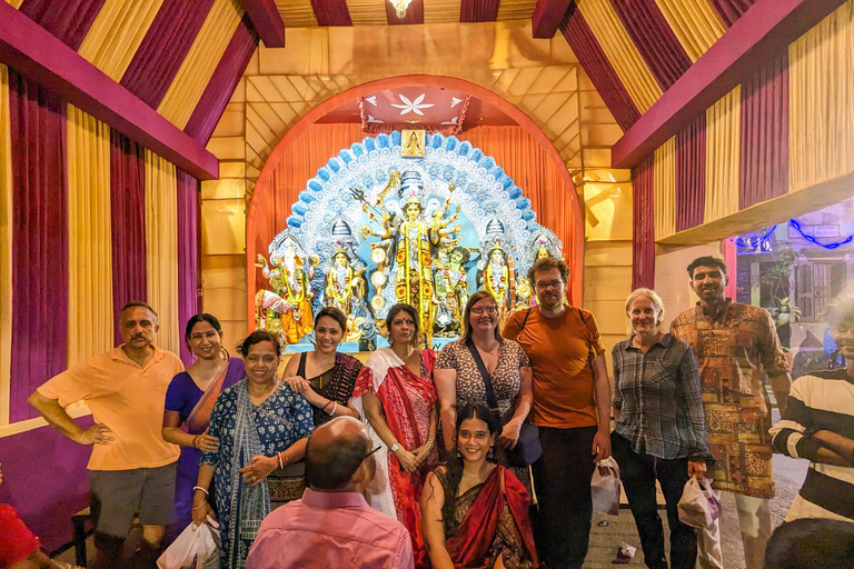 Kolkata: Durga Puja Walking Tour Like a Local