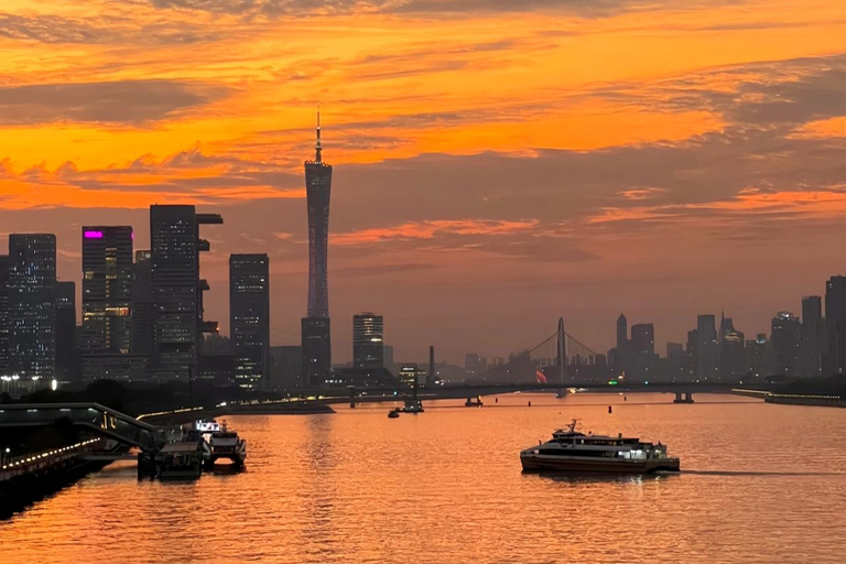 Guangzhou Day Tour: Trolley, Glass Museum &amp; Night Cruise