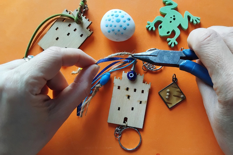 Thessaloniki: Art Walk & Creative Workshop with Guide Thessaloniki: Art Walk & Creative Workshop with Guide