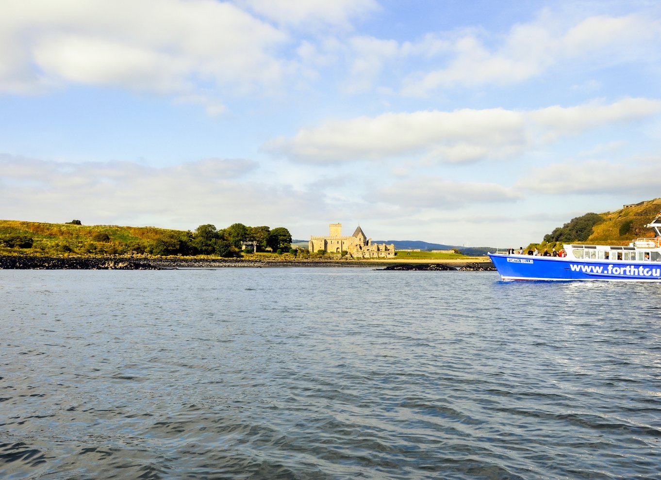 Edinburgh: 'Firth of Forth' Three Bridges Sightseeing Cruise