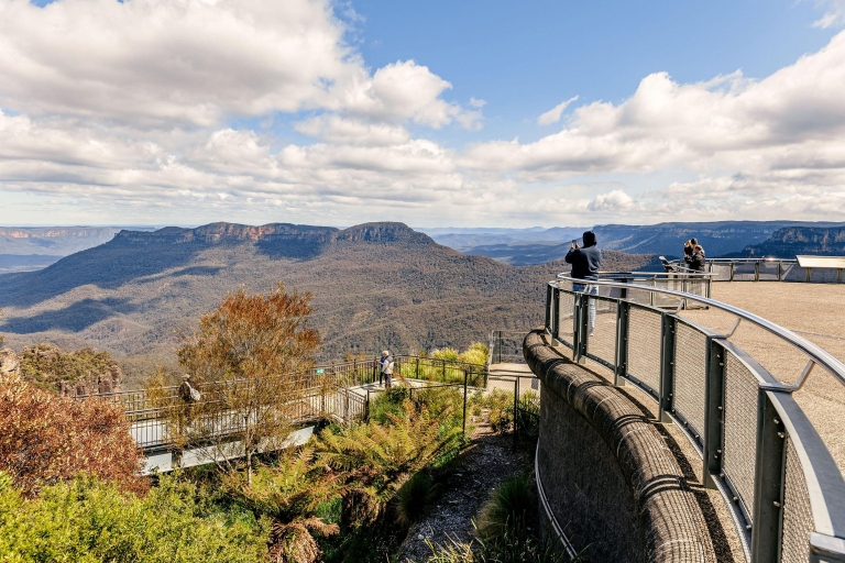 De Sydney: excursion d'une journée dans les Blue Mountains avec croisièreMontagnes bleues : excursion avec attractions Scenic World
