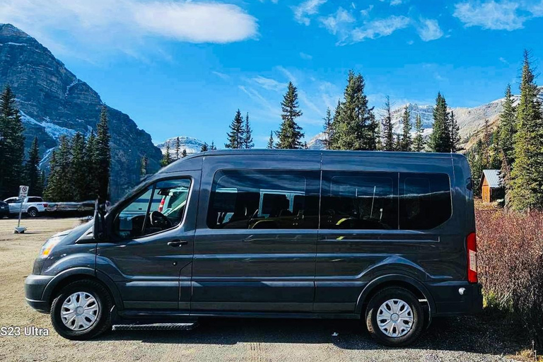 Calgary: YYC Airport Shared Shuttle to Banff