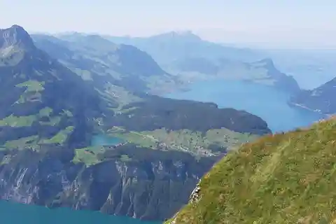 Lucerna: excursión guiada de un día a la cresta de Lucerna y vistas del lago