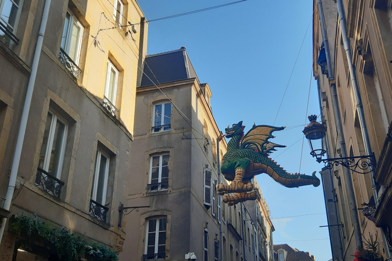 Metz: visite historique guidée à pied de lieux importants de la ville