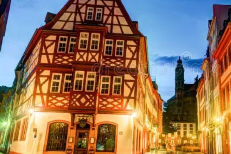 Mainz: guided evening tour of the Rhine embankment/old town in German and English