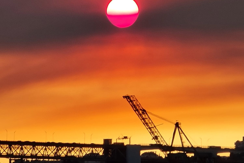 Lisbonne : croisière privée au coucher du soleil avec vin mousseux