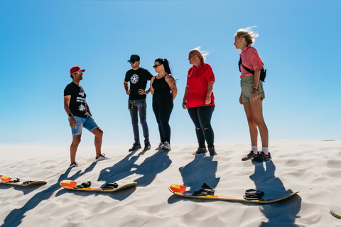 CIDADE DO CABO: AVENTURA DE SANDBOARD NAS DUNAS DE AREIA BRANCA DO ATLANTISCidade do Cabo: Aventura de sandboard nas dunas de areia branca do Atlantis