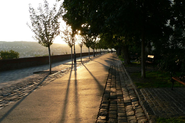 Budapest: Buda Castle District, Memory and Everyday Life