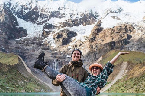 From Ollantaytambo or Urubamba: Humantay Lake Hike