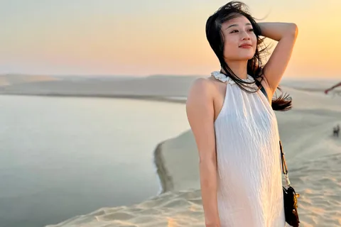 Doha: Desert Safari with Camel Ride, Sandboarding, and …