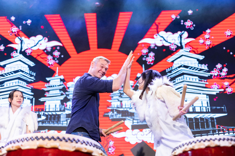 Nagoya Sakae: World Idol Republic Kawaii Experience