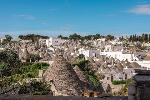 Alberobello: Walking Tour among Trulli Houses with a Local English Tour